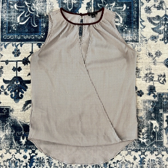 Ann Taylor Tops - Ann Taylor Sleeveless Faux-Wrap Top - XS